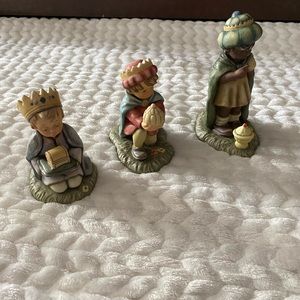 "GASPAR", “BALTHAZAR” & “MELICHIOR” 1996 Goebel Berta Hummel Nativity Figurines